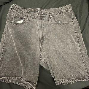 Levi’s 550 Jean shorts